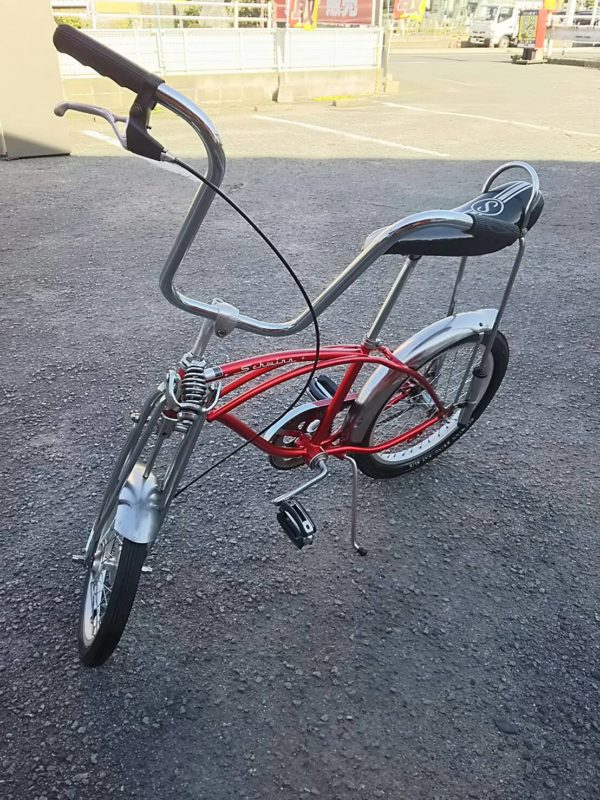 自転車も各種取り揃えております！！【schwinn stingray シュウィン スティングレイ 自転車 アメリカンバイク】を買取致しました。 - リサイクルマートは現在冷蔵庫の買取、家具の買取強化中です！お気軽にお問い合わせください。