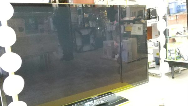 【Panasonic パナソニック 60型液晶テレビ 2012年式 TH-P60VT5】 - リサイクルマートは現在冷蔵庫の買取、家具の買取強化中です！お気軽にお問い合わせください。