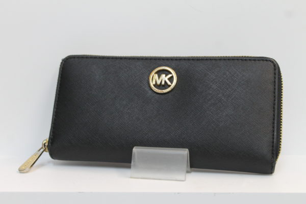 【マイケルコース MICHAEL KORS  ラウンドファスナー 長財布  財布 BLACK ブラック レディース LEATHER レザー】を買取させて頂きました！ - リサイクルマートは現在冷蔵庫の買取、家具の買取強化中です！お気軽にお問い合わせください。