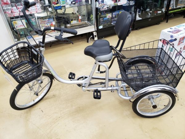 M’CLUB TRICYCLE　三輪自転車　鍵付き　良品　買取致しました！ - リサイクルマートは現在冷蔵庫の買取、家具の買取強化中です！お気軽にお問い合わせください。