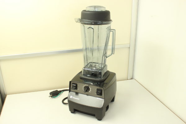 (福岡市中央区) Vitamix/バイタミックス VITA-PREP3 ミキサー 調理器具の買取もお任せください♪ - リサイクルマートは現在冷蔵庫の買取、家具の買取強化中です！お気軽にお問い合わせください。