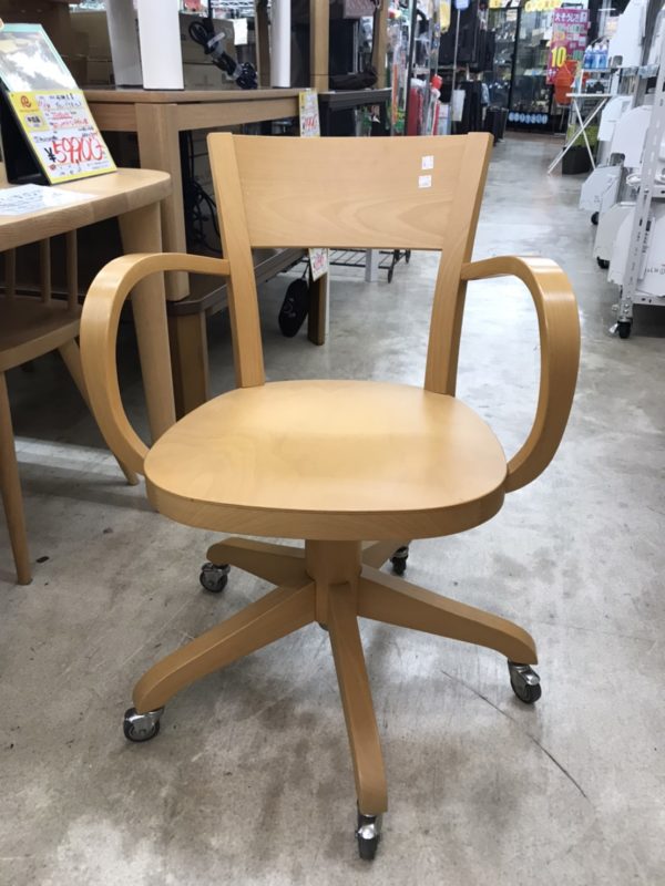 Calligaris Legend カリガリス レジェンド オフィスチェア 天然木 昇降機能付き をお買取させて頂きました！！ - リサイクルマートは現在冷蔵庫の買取、家具の買取強化中です！お気軽にお問い合わせください。