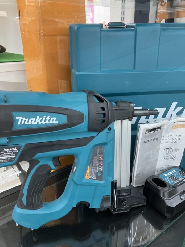 【makita（マキタ）/コンクリート用ガスピン打ち機/GN420C/使用回数少なめ】お買取りさせていただきました。 - リサイクルマートは現在冷蔵庫の買取、家具の買取強化中です！お気軽にお問い合わせください。