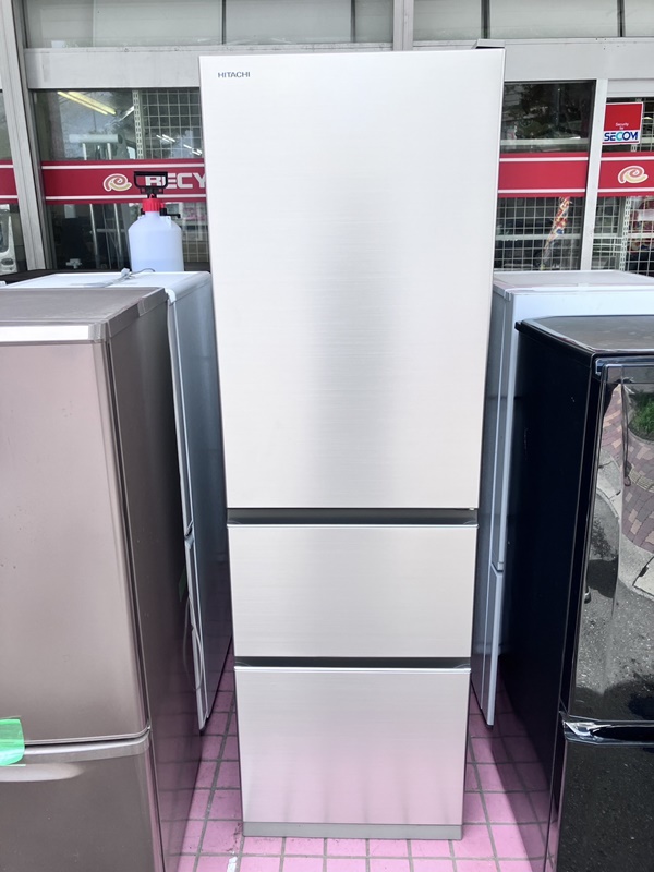 【日立 315L 3ドア冷蔵庫 HITACHI R-V32KV 2020年製 うるおいチルド まんなか野菜室 】をお買取致しました！！ - リサイクルマートは現在冷蔵庫の買取、家具の買取強化中です！お気軽にお問い合わせください。