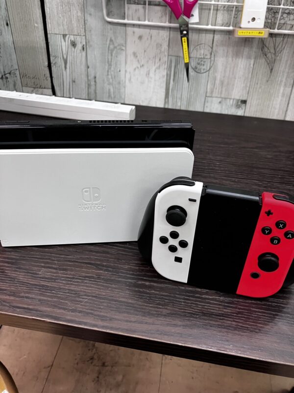 【Nintendo SWITCH 有機ELモデル　ホワイト　任天堂スイッチ　】をお買取致しました！！ - リサイクルマートは現在冷蔵庫の買取、家具の買取強化中です！お気軽にお問い合わせください。