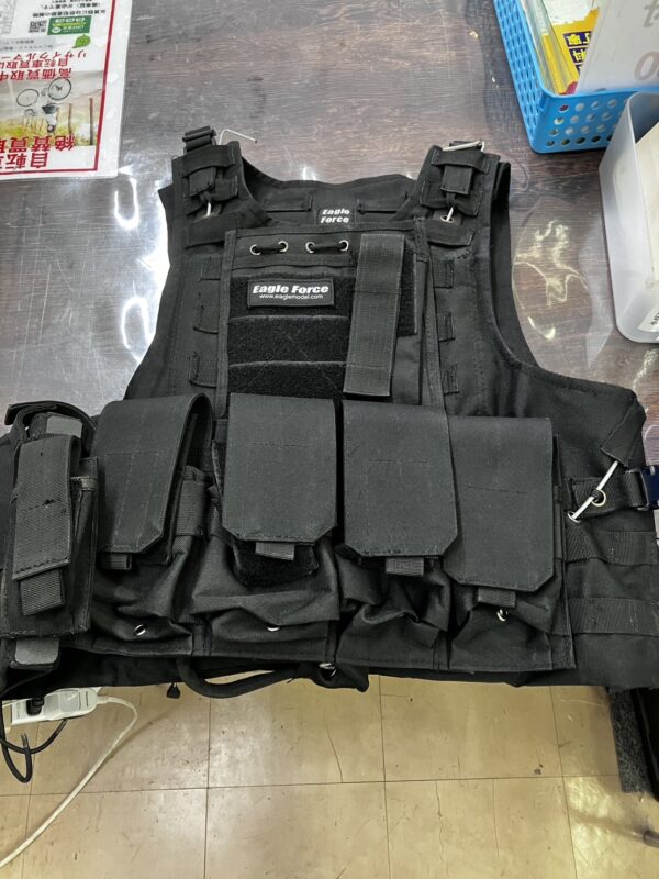 【Eagle Force  TACTICAL VEST TYPE1 　イーグルフォース　タクティカル ベスト　】をお買取致しました！！ - リサイクルマートは現在冷蔵庫の買取、家具の買取強化中です！お気軽にお問い合わせください。